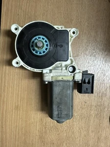 RANGE ROVER L322 NEARSIDE REAR WINDOW REGULATOR MOTOR 2010 - Picture 1 of 3