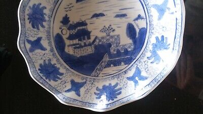 Chinese Blue/White Village Scene Plate -Scalloped Rim 10 1/4  Or 26cm - Signed • 59.99$