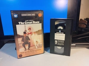 1984 Warner Home Video | The Great Race VHS in Clamshell Case - Picture 1 of 8
