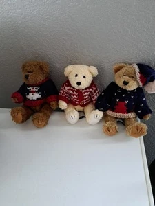 Chrisha Playful Plush Bear Lot Of 3 1988 Vintage Knitted Sweater Jointed Holiday - Picture 1 of 3