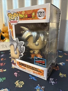Funko Pop! Vinilo: Dragon Ball - Goku (UI C/Kameha) PEGATINA OFICIAL #1211! - Imagen 1 de 10