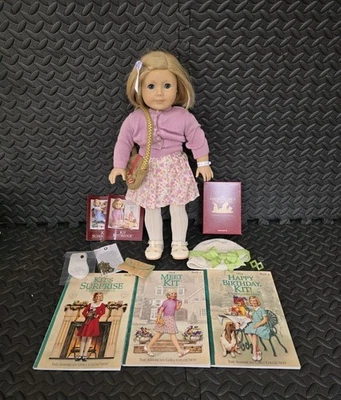 VINTAGE 1990'S AMERICAN GIRL DOLL  KIT KITTREDGE PLEASANT COMPANY W/ ACCESSORIES - Image 1 of 4