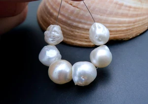 GORGEOUS AA & AA+ AUSTRALIAN SOUTH SEA WHITE 9.3-11.4mm CULTURED ORGANIC PEARLS - Picture 1 of 7