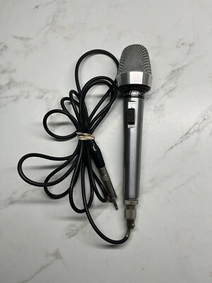 Realistic Microphone Super Cardioid Dynamic with Cable No. 33-992A - Image 1 of 4