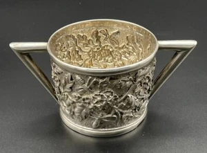 Unusual Repousse Sterling Silver Twin Handled Cup With Insects / Bees Baltimore - Picture 1 of 14