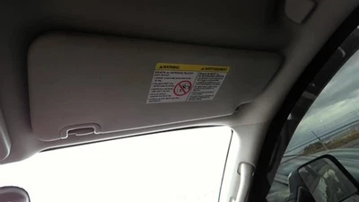 Passenger Right Sun Visor With Illumination Fits 16-23 TITAN XD 30940328 Foto 1 de 4