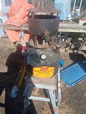 Coleman Handy Gas Plant - Image 1 of 4