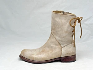 Gently Worn Bed Stu Veronica Cracked White Distressed Leather Rear Lace Boots 8 - Picture 1 of 10