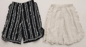 2 PAIR VIGNETTE CECILY SHORT SIZE 12 IVORY & CHARCOAL SHAG RUFFLE KNEE LENGTH - Picture 1 of 10