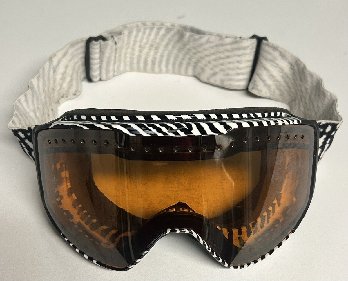Nike Winter Sports Goggles & Sunglasses for sale | eBay Nike Winter Sports Goggles & Sunglasses for sale | eBay