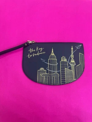 Bolso de Cosméticos Cle de Peau Beaute Muñequera Azul Oscuro NUEVO Foto 1 de 4