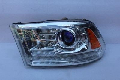RAM 2500 2014 faro conductor izquierdo faro con proyector (pestañas rotas) Foto 1 de 4