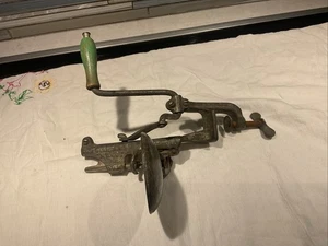 Vintage New Standard Handkurbel Klemme auf Kirsche/Olivenentkerner Nr. 50 - Bild 1 von 5