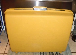Vintage LARGE SAMSONITE SATURN Hard Shell SUITCASE 1960s-70'S * No Key. - Picture 1 of 10