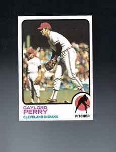 1973 Topps Gaylord Perry HOF # 400 Near Mint