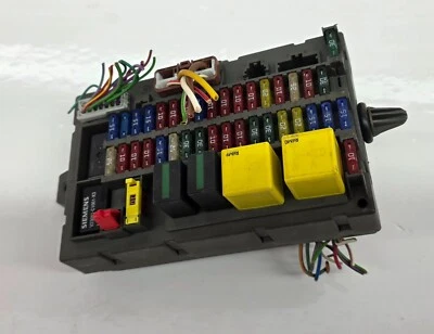 Fuse Box Panel Interior Under Dash Land Rover 1999-2002 Discovery 2  YQE000110 - Image 1 of 4