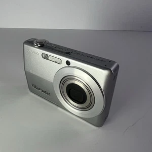 Casio Exilim EX-Z500 5MP Digital Camera Silver Zoom Tested Working With Battery - Picture 1 of 11