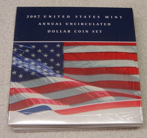 2007 US Mint Annual Uncirculated Dollar Coin Set SEALED incl.2007-W Silver Eagle Cover