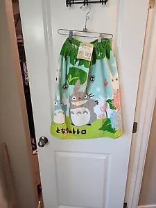 Mein Nachbar Totoro Blumen Badetuch mit Druckknöpfen Badrock Cartoon - Bild 1 von 8