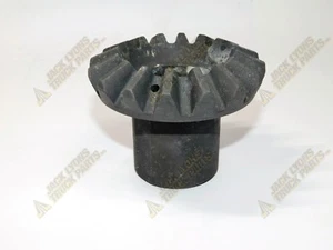2234N612 New Meritor (Rockwell) SIDE GEAR - OEM - NOS - OBSOLETE - Picture 1 of 4