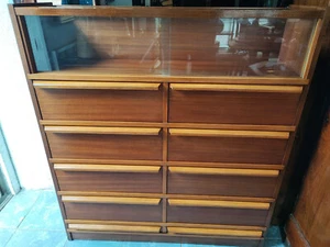 Kult DDR Sammlerschrank - Vitrine bez.  "Werktruhe" Tiefe nur 30 cm ! rest. - Bild 1 von 6