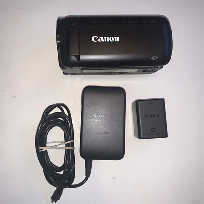 Canon Vixia HF R800 HD Camcorder - 32x Optical, 57x Advanced Zoom w/ Adaptor - Image 1 of 4