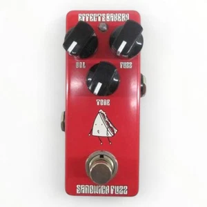 Effects Bakery Sandwich Fuzz Pedal 1718 getestet & funktioniert - Bild 1 von 3