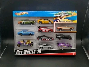 Hot Wheels 10 Car Gift Pack Exclusive Decoration W/ Porsche 911 GT2 & Lamborghi  - Picture 1 of 9