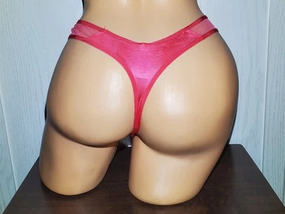 Bragas tanga Victoria's Secret. Nuevo con etiquetas talla mediana. Foto 1 de 3