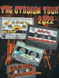 THE STADIUM TOUR MOTLEY CRUE DEF LEPPARD 2022 ~ OFFICIAL TOUR T SHIRT sz LARGE - Picture 1 of 4