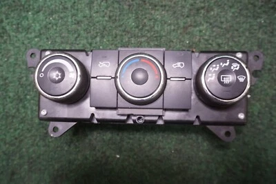 Chevrolet Equinox 2007 2008 2009 control de aire acondicionado OEM 25833287 Foto 1 de 4