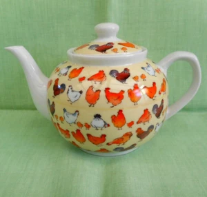 Creative Tops porcelain tea pot - 2.1 pints (1.2 L) - chickens & cockerels - Picture 1 of 4
