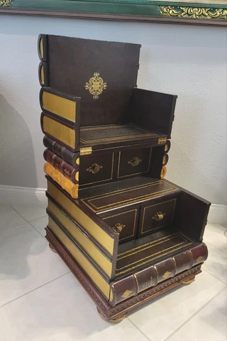 Rare Vintage Maitland Smith Library Step Table, Mint Condition Cover