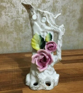 Bond Ware Porcelain Vase with Applied Flowers and leaves with Gold Gilding [a-8] - Picture 1 of 6