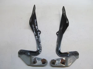 Ford Focus MK2 DA3 Scharniersatz Motorhaube vorn original Farbcode F 3 Bj 10- - Bild 1 von 4