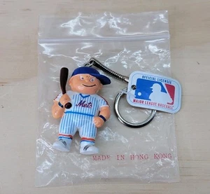 Vintage 1986 Lil Sports Brat MLB New York Mets Rare Keychain Figure NOS - Picture 1 of 2