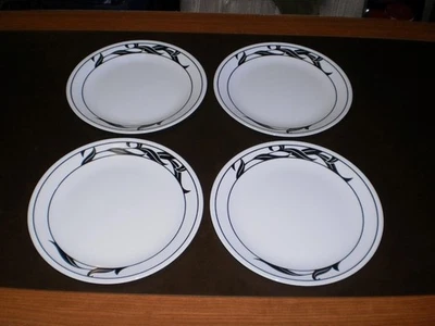 Juego de 4 platos de cena negros con letras de Corelle Corning Ware de 10 1/4" Foto 1 de 4