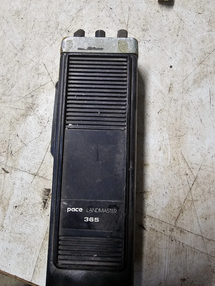 Pace Landmaster  Handheld 6 Channel Radio Transceiver  Spares or Repair - Image 1 of 4