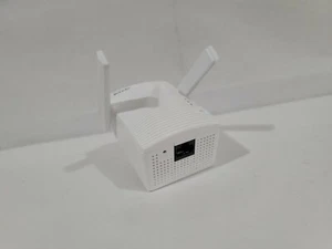 Tenda A18 WiFi Range Extender AC1200 Dual Band Wireless Signal Booster Repeater - Picture 1 of 5