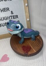 Hasbro Disney Frozen 2 Fire Spirit's Snowy Snack Salamander Figure Toy w/ Lights