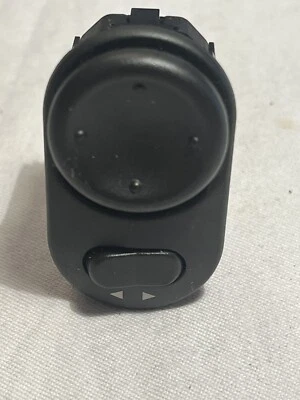 1999-2009 Saab 9-5 1999-2003 9-3 Side Mirror Switch 5241211 OEM 30-Day Warranty - Image 1 of 2
