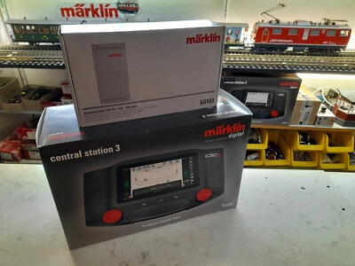 MÄRKLIN - DIGITALSTEUERUNG  CS3 + SCHALTNETZTEIL für alle digitalen Modellbahnen - Bild 1 von 4