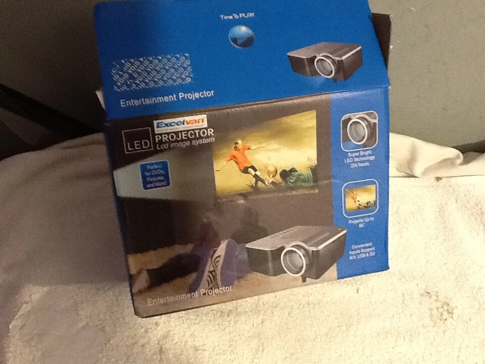 Excelvan Portable HD LED Projector Cinema Theater PC&Laptop VGA/USB/SD/AV/HDMI  - Image 1 of 4