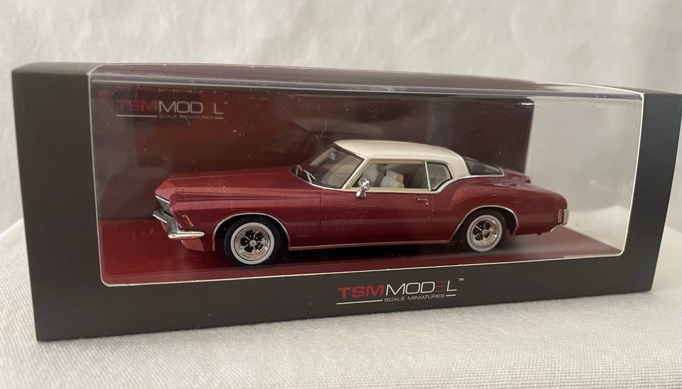 1971 Buick Riviera TSM114332 1:43 Scale Resin Model Red w/White Hardtop NIB - Image 1 of 4
