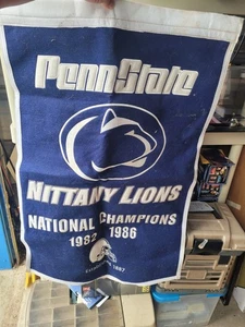 Penn State Nittany Lions grande striscione lana Campioni Nazionali 1982/1986 - Foto 1 di 5