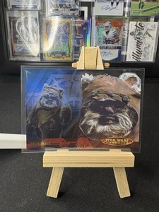 2001 Topps Star Wars Evolution #84 Wicket - - Picture 1 of 2