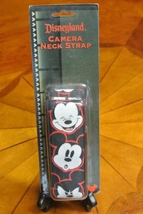 NUOVO Vintage Disney World Topolino FACCE ROSSE fotocamera tracolla tracolla RARO - Foto 1 di 1