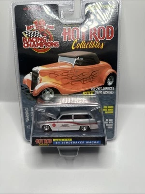Гоночные чемпионы Hot Rod коллекционные предметы 1951 Studebaker универсал новый + быстрая доставка - Изображение 1 из 4