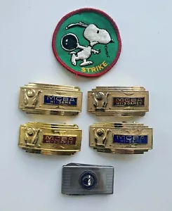 Lotto bowling 4 fibbie cintura MCBA hi-game fermasoldi e patch snoopy spedizione gratuita - Foto 1 di 7
