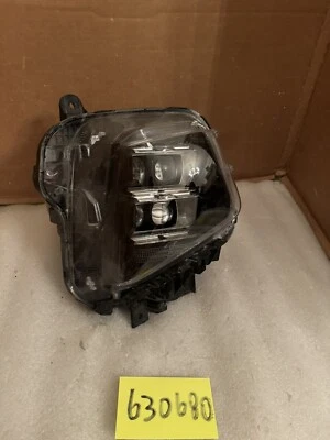 2022-2023 Hyundai Tucson Reflector Right Headlight  LED - Image 1 of 4